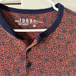 Gap comfy men’s shirt